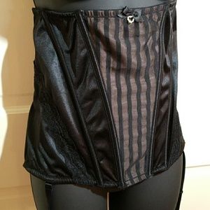 City Chic 24 Waist Cincher Garter Corset Plus Size